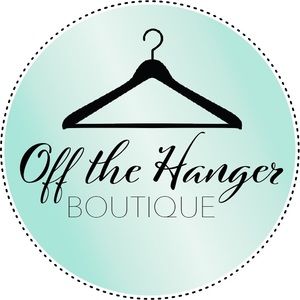 Meet your Poshers, Steph and Monica!